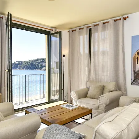 Apartment Exclusiva 1a Linia En Calella De Palafrugell